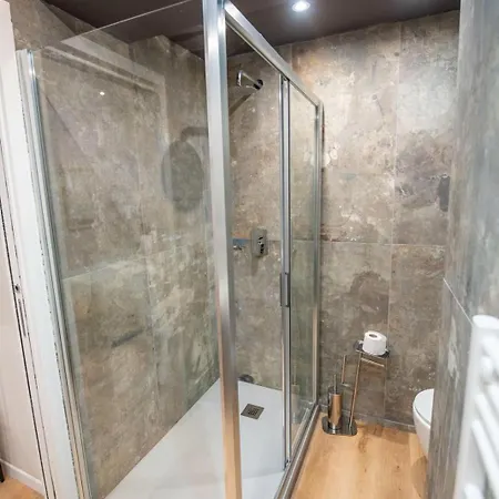 Assarotti Luxury * Janov